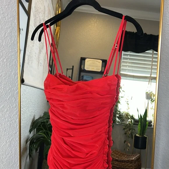 RARE HOUSE OF CB 'Sirene' Red Gathered Organza Mesh Dress NWT - Picture 9 of 11